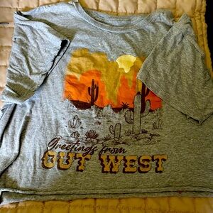 Light crop top summer shirt